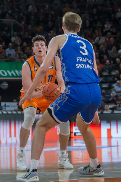 上表现优异 上表现优异