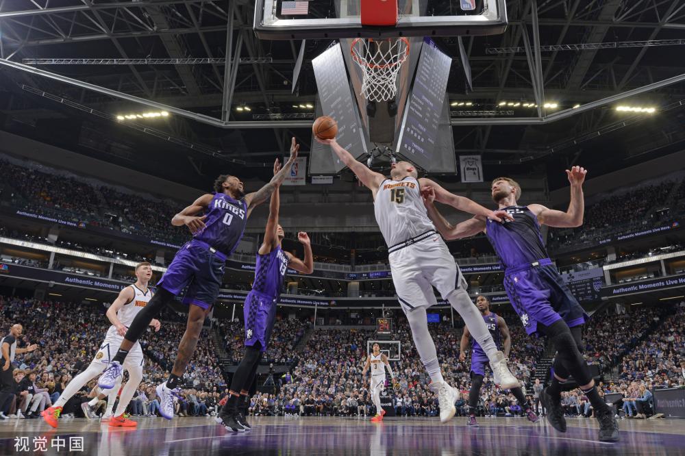 球迷为之振 球迷为之振